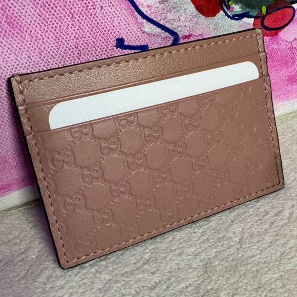 🌟Gucci Microguccissima Pink Unisex Leather Card Holder 🌟 - Picture 1 of 2